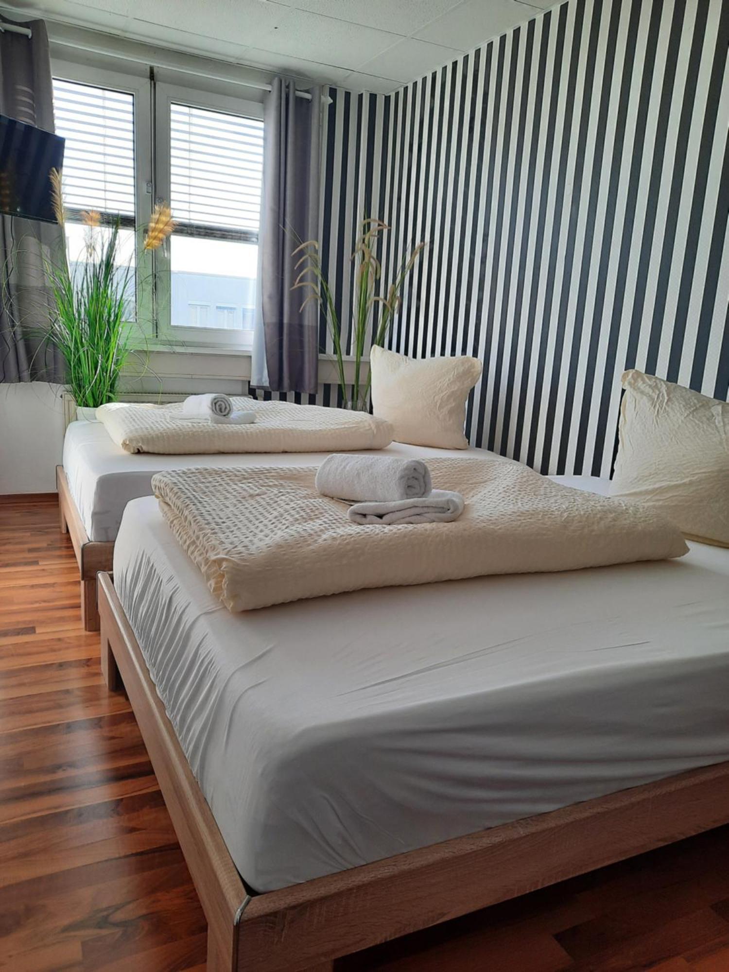 Sleep Well Rooms Штутгарт Екстер'єр фото